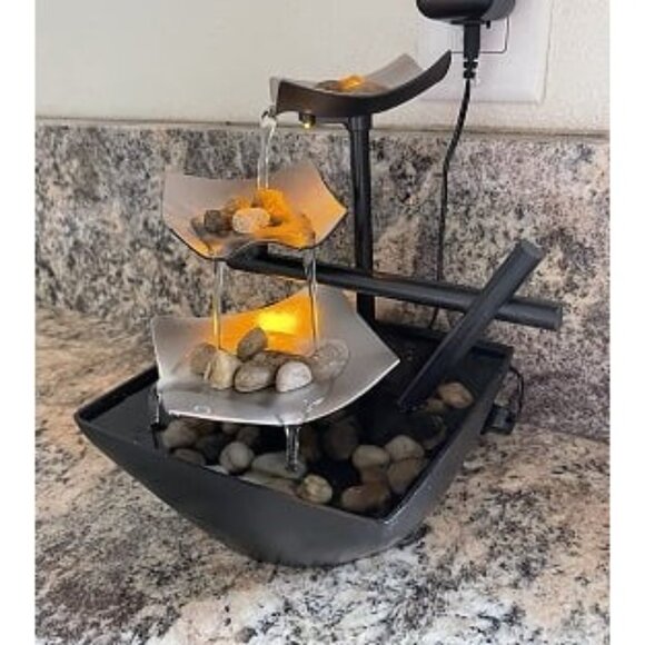 New Tabletop Water Fountain, Home Décor Soothing Sound Machine - Automatic - Picture 3 of 3